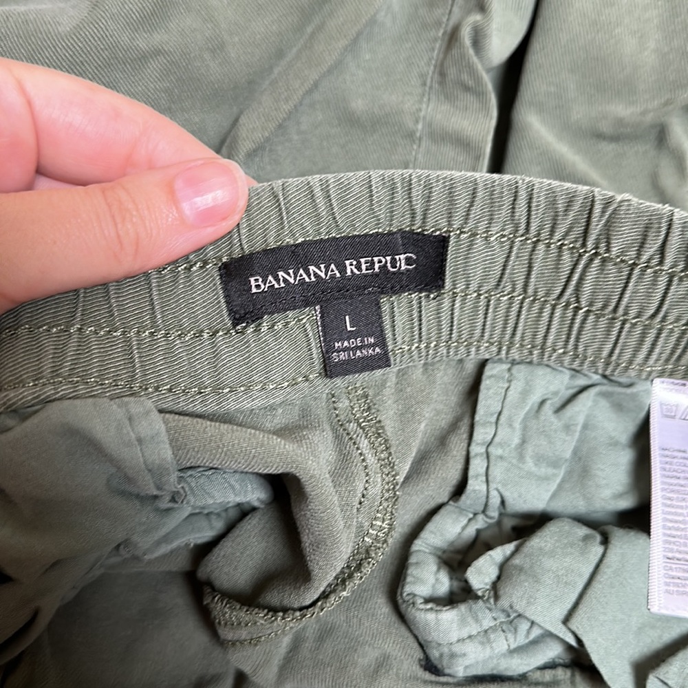 Banana Republic Green Cargo Pant Joggers Size L - Picture 9 of 12